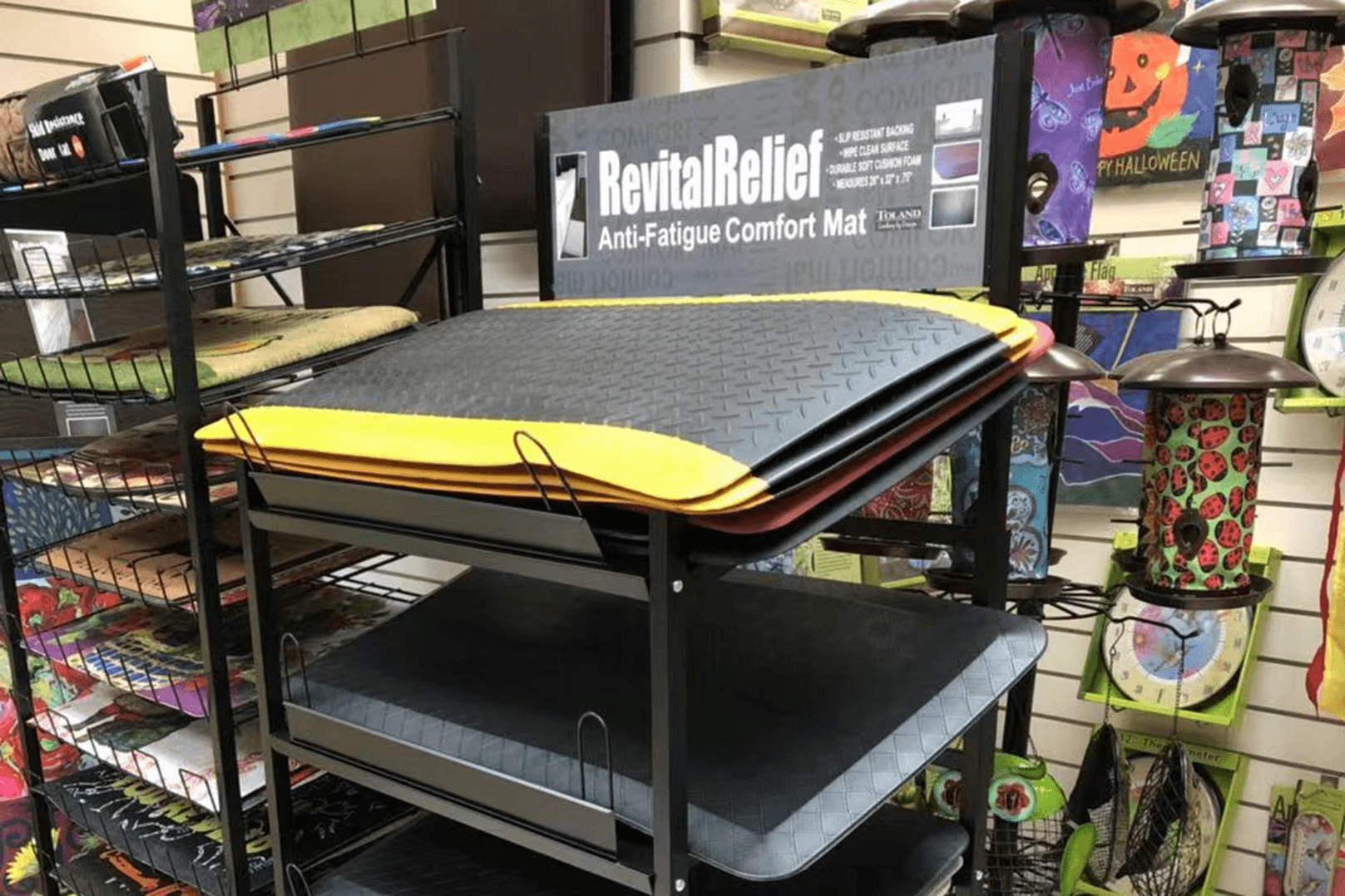 Customize the car floor mat display stand you want
