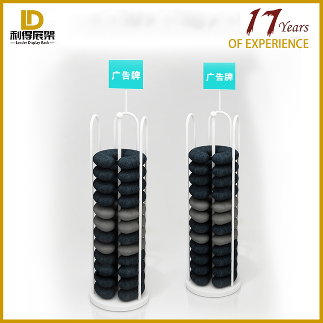 New Style Commercial U-shaped Pillow Display Stand